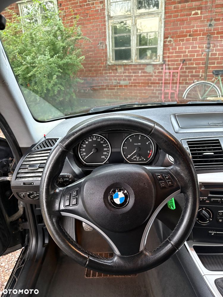 BMW Seria 1 - 8