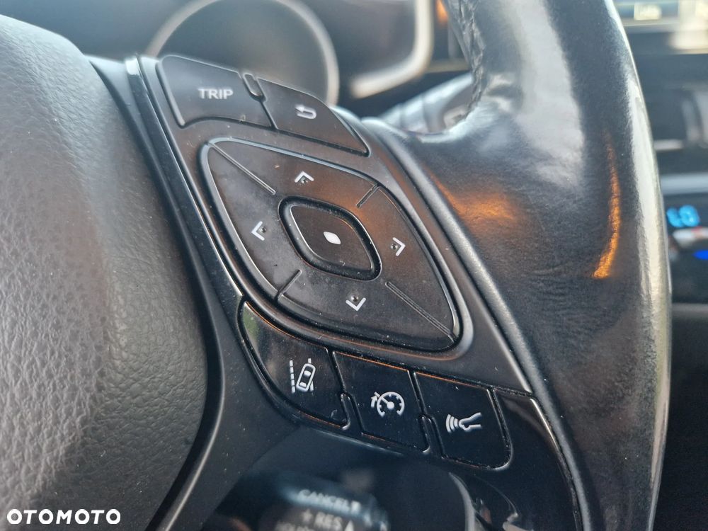 Toyota C-HR 1.2 T Prestige - 8