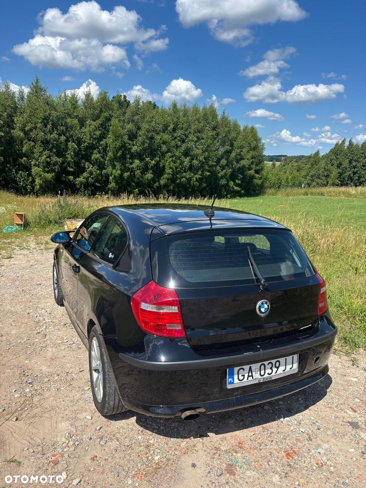 BMW Seria 1 - 1