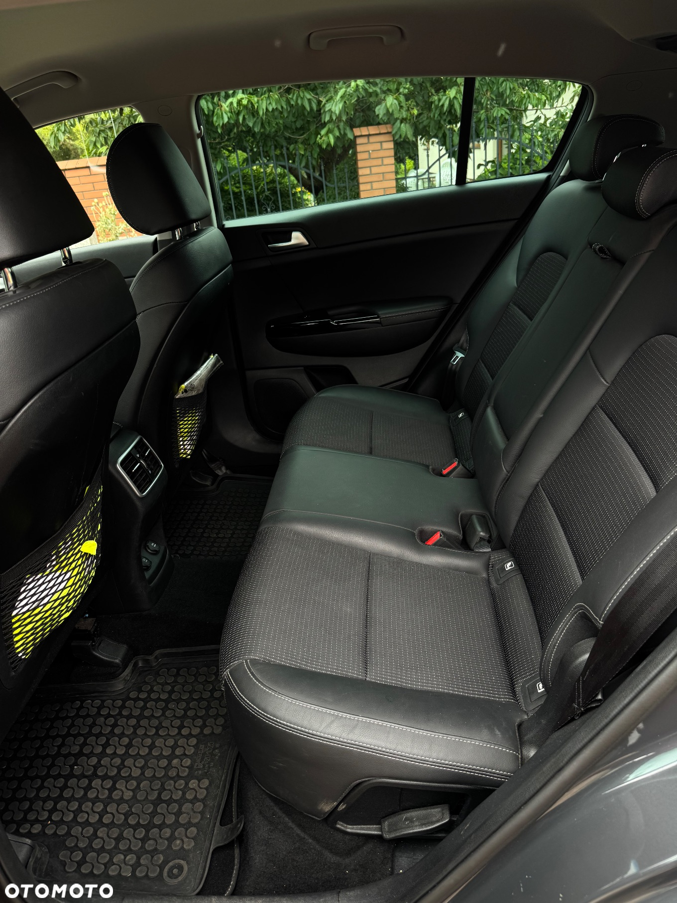 Kia Sportage 1.6 T-GDI Business Line 4WD - 6