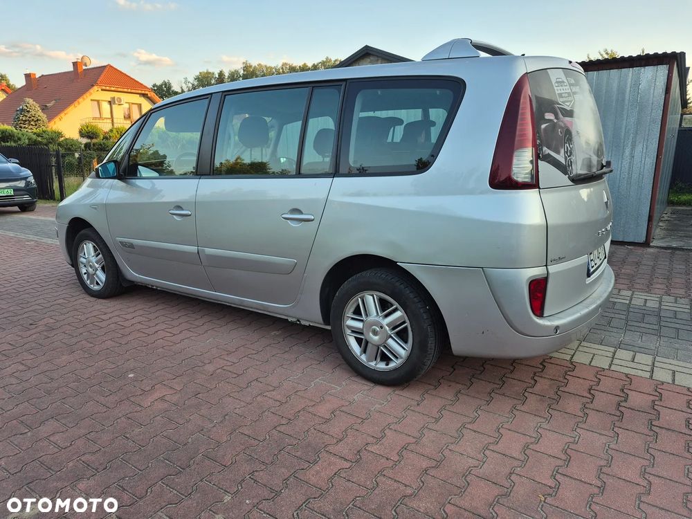 Renault Espace 2.0 Dynamique - 8