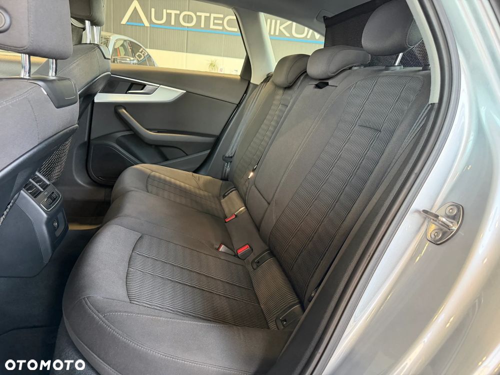 Audi A4 Avant 2.0 TDI DPF clean diesel multitronic Ambition - 15