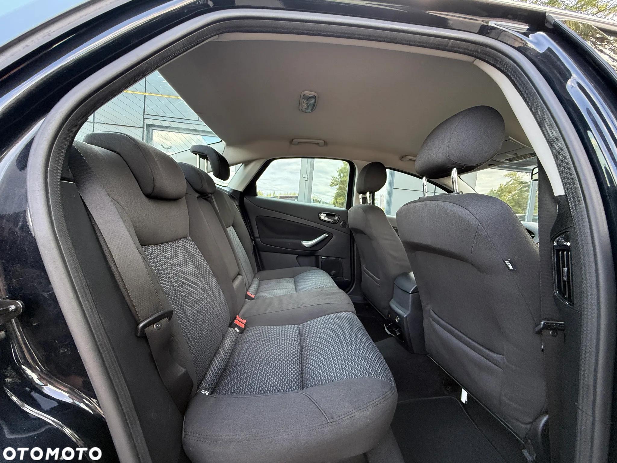 Ford Mondeo 2.0 Titanium X - 32