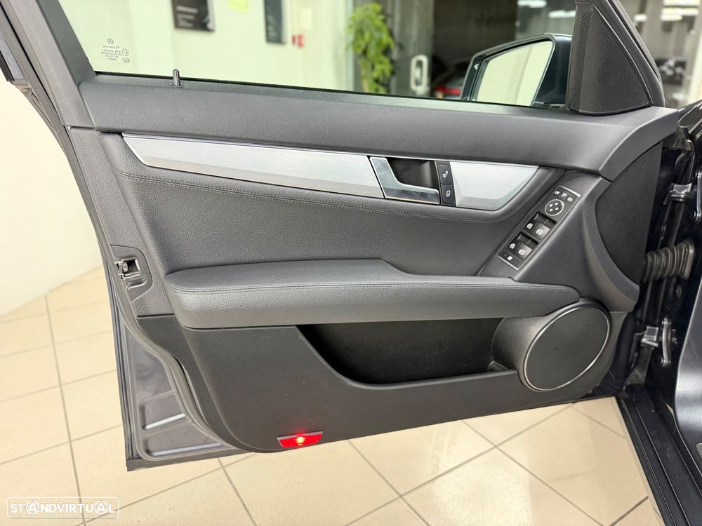 Mercedes-Benz C 220 CDi Avantgarde - 14
