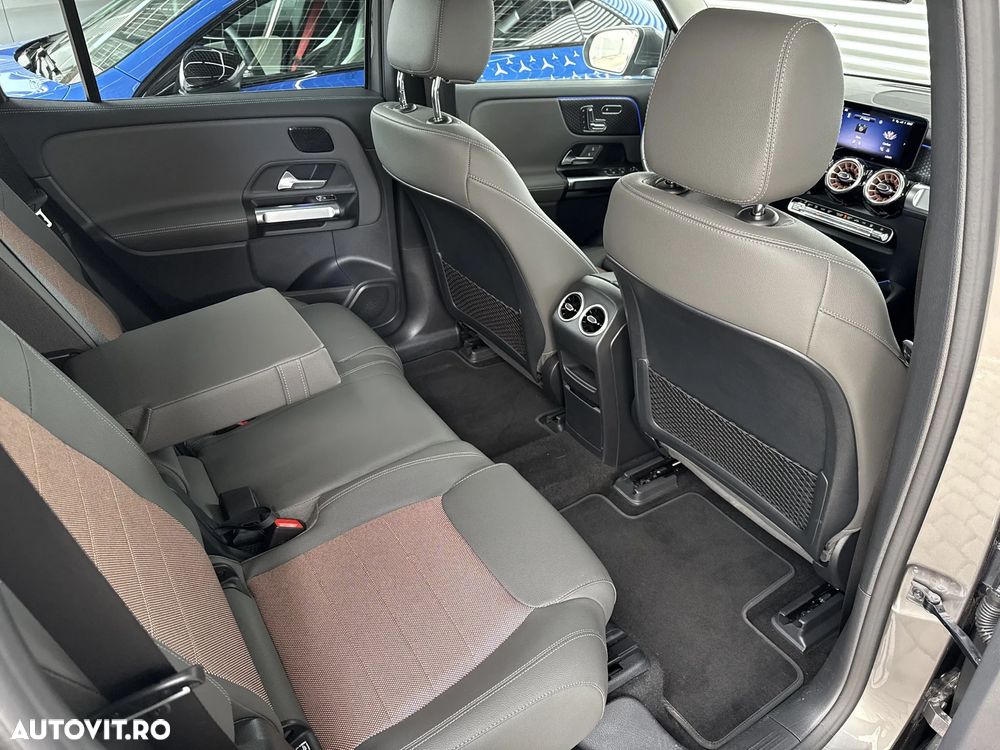 Mercedes-Benz EQB 250+ Electric Art - 22