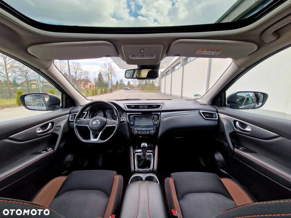 Nissan Qashqai 1.3 DIG-T N-WAY - 35