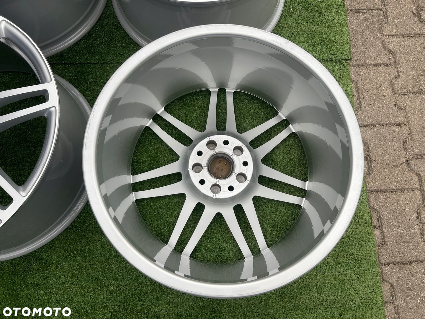 KOMPLET FELG FELGI ALU AUDI 4L0 Q7 S LINE 21 5X130 ET44 ORYGINALNE - 16