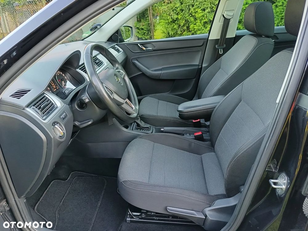 Skoda RAPID 1.6 TDI DSG Elegance - 11