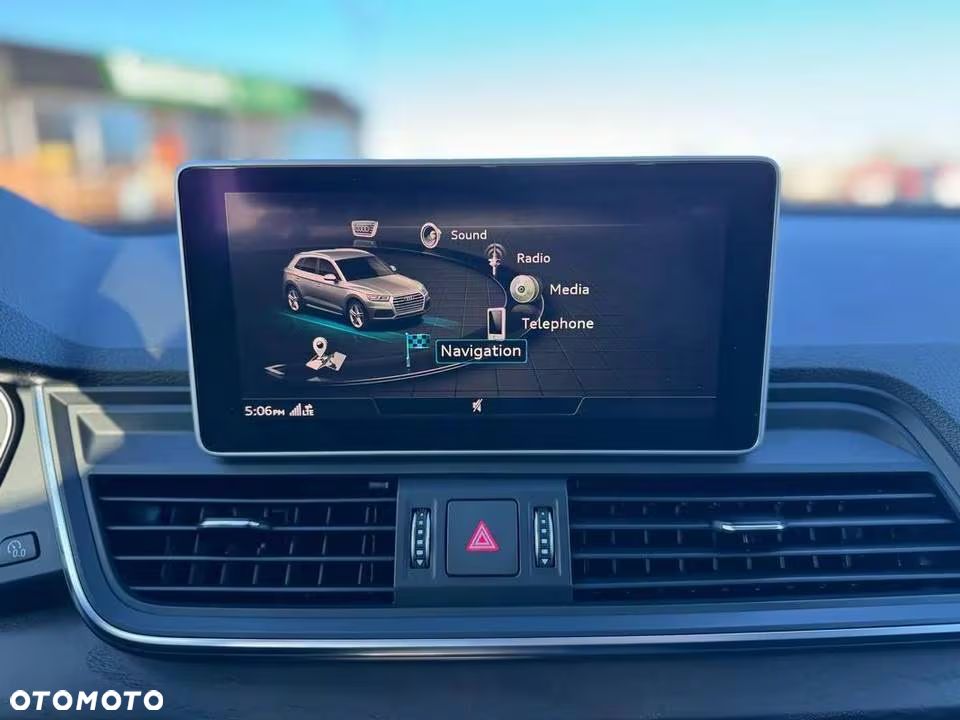 Audi Q5 2.0 TFSI Quattro S tronic design - 11