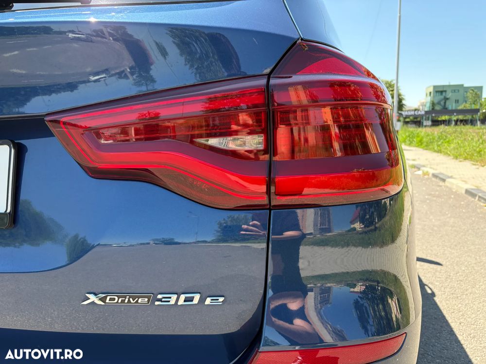 BMW X3 xDrive30e Aut. - 32