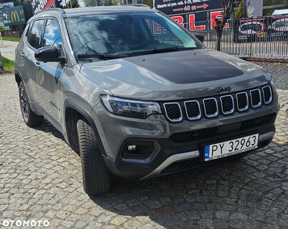 Jeep Compass - 1