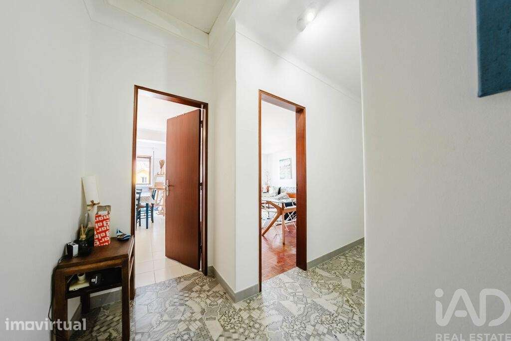 Apartamento T2 em Caldas da Rainha - Nossa Senhora do Pópulo, Coto e S - Grande imagem: 4/33