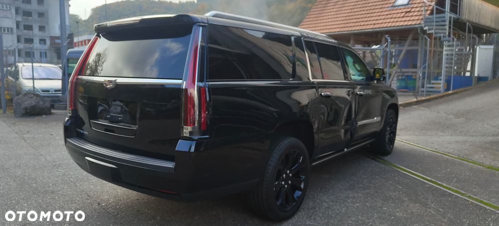 Cadillac Escalade 6.2 V8 AWD AT Premium - 6