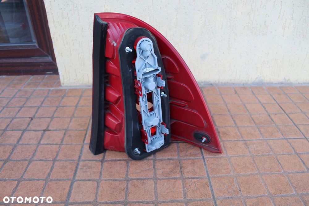 LAMPA LEWY TYŁ EU MERCEDES W203 LIFT KOMBI 2038202364 - 4