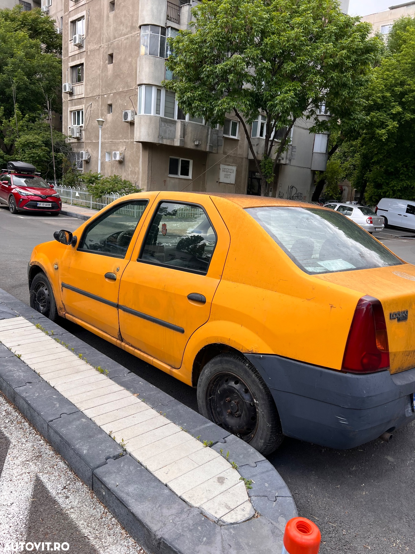 Mitsubishi Lancer - 2