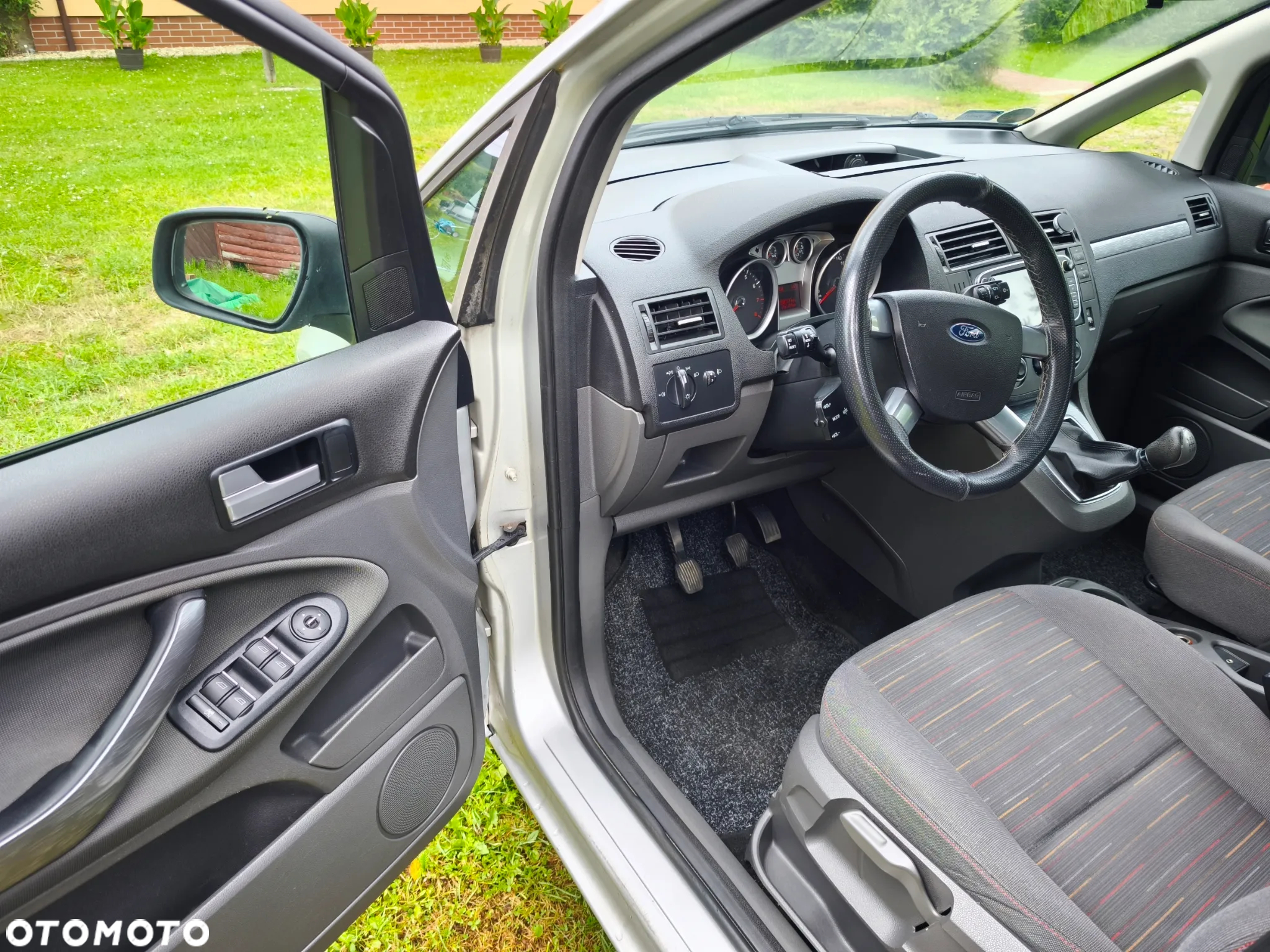 Ford C-MAX 1.6 Ambiente - 14