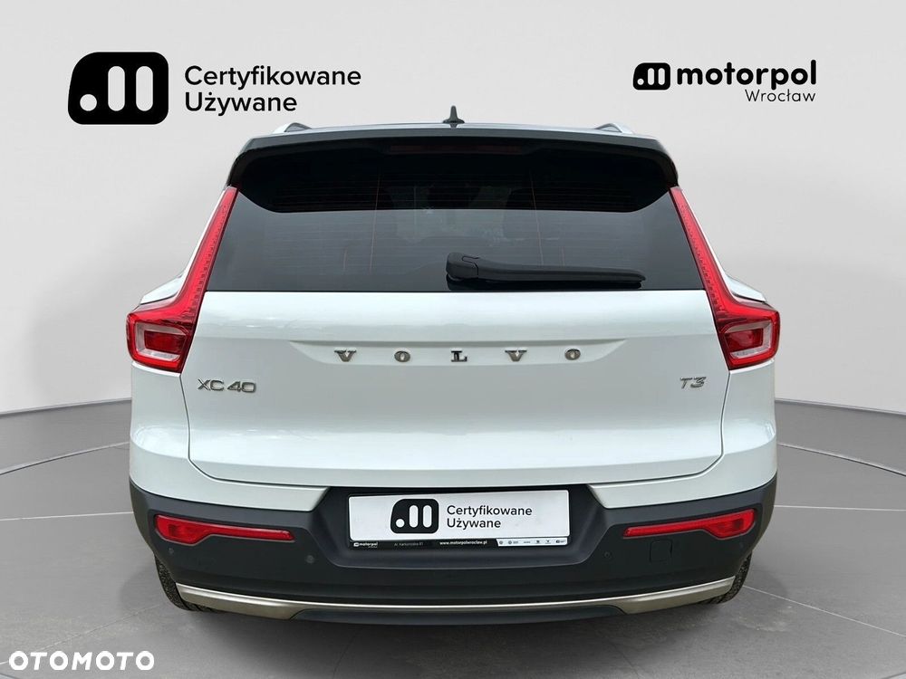 Volvo XC 40 T3 Momentum - 13