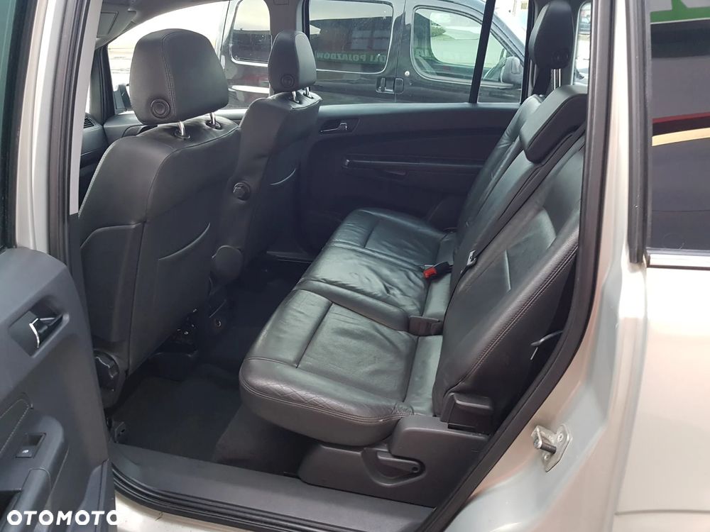 Opel Zafira 2.2 Cosmo - 14