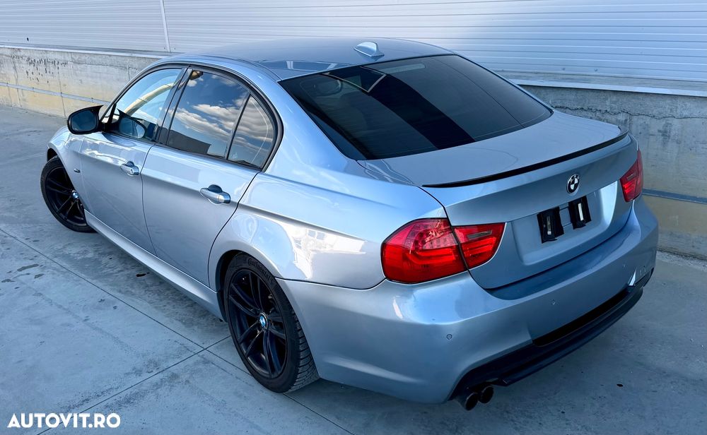 BMW Seria 3 320d DPF Aut. Edition Exclusive - 27