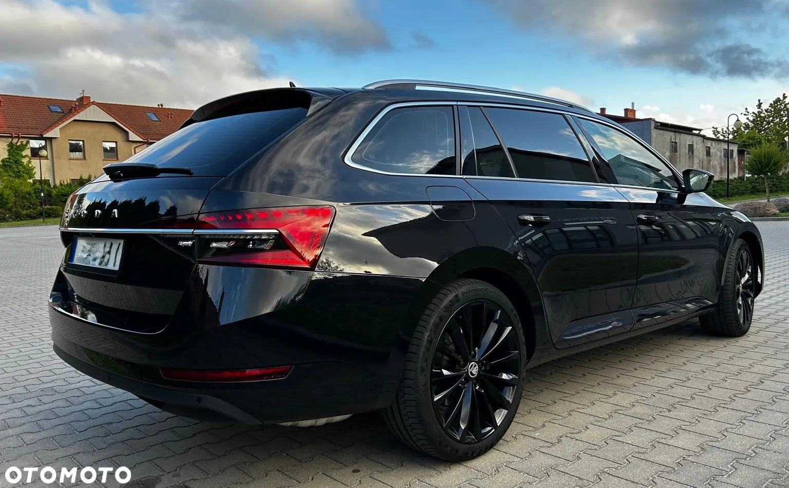Skoda Superb 2.0 TSI Ambition DSG - 7