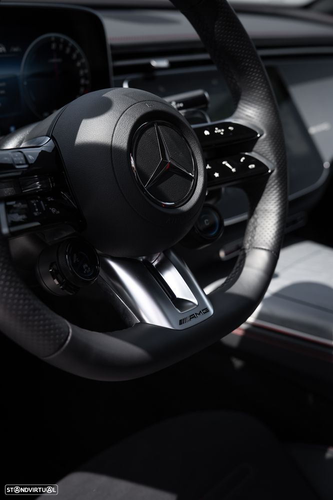 Mercedes-Benz E 53 AMG Hybrid 4Matic+ - 59