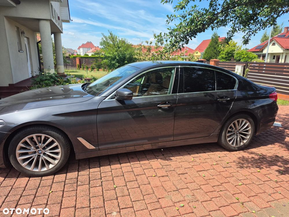 BMW Seria 5 520d Luxury Line - 29