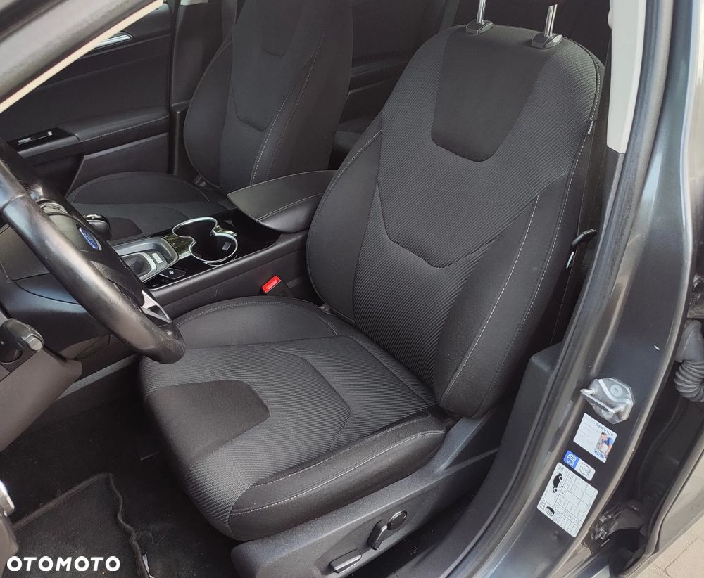 Ford Mondeo - 9
