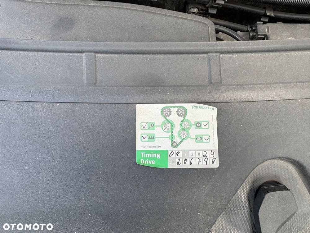 Audi A4 Avant 2.0 TDI - 7