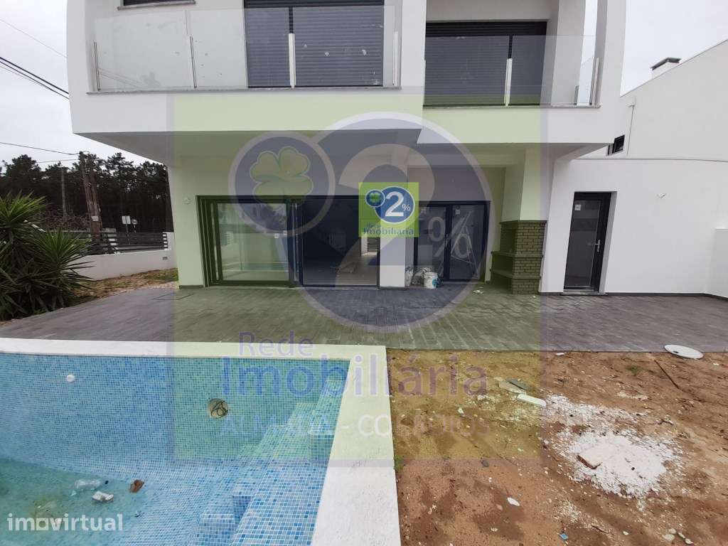 Moradia V3! Piscina - Grande imagem: 3/9