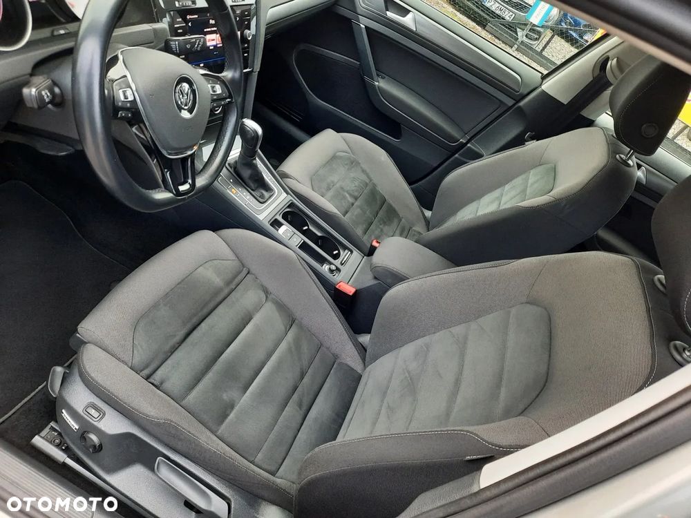 Volkswagen Golf 2.0 TDI BMT Highline DSG EU6 - 17