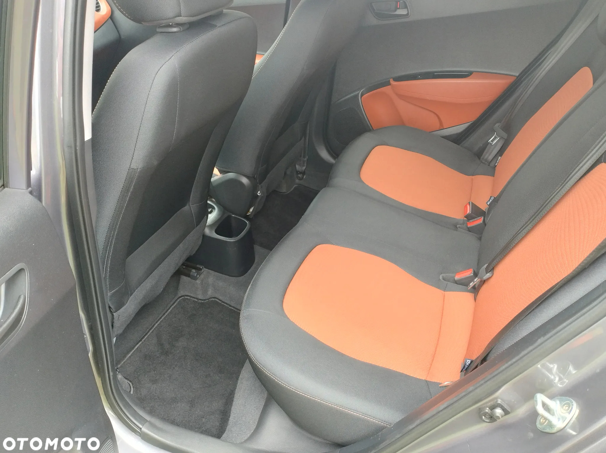 Hyundai i10 1.0 Premium - 16