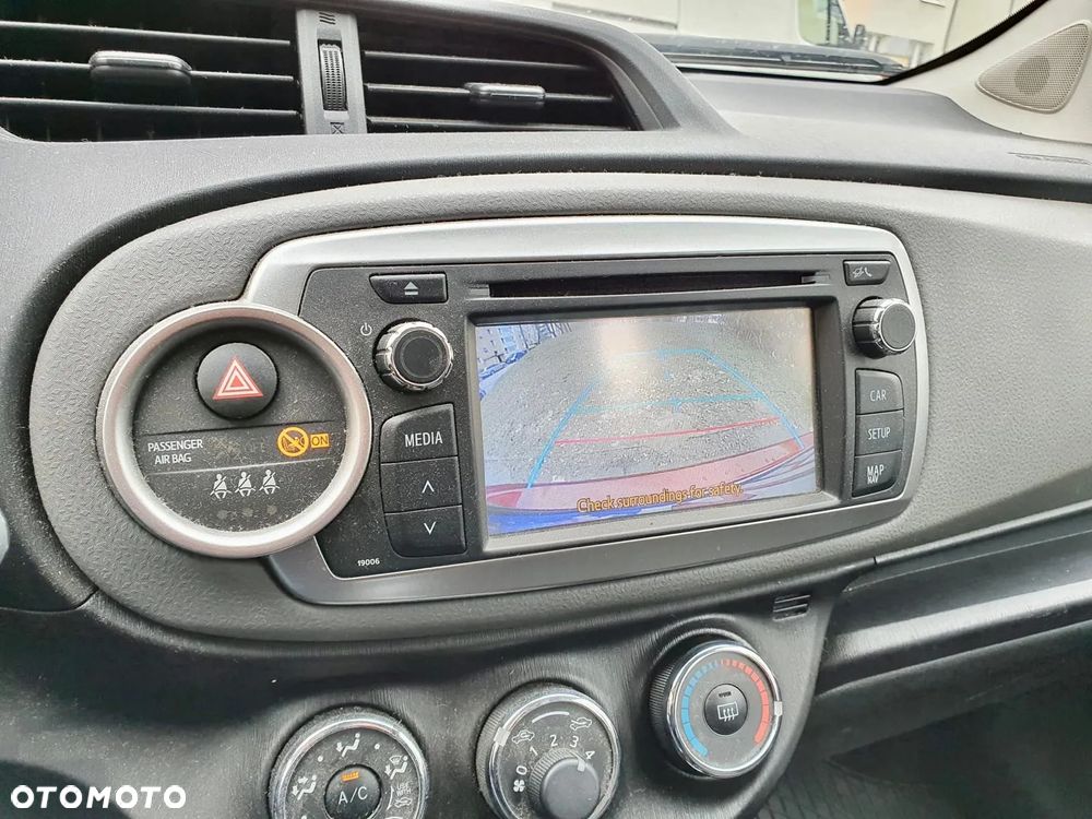 Toyota Yaris - 2