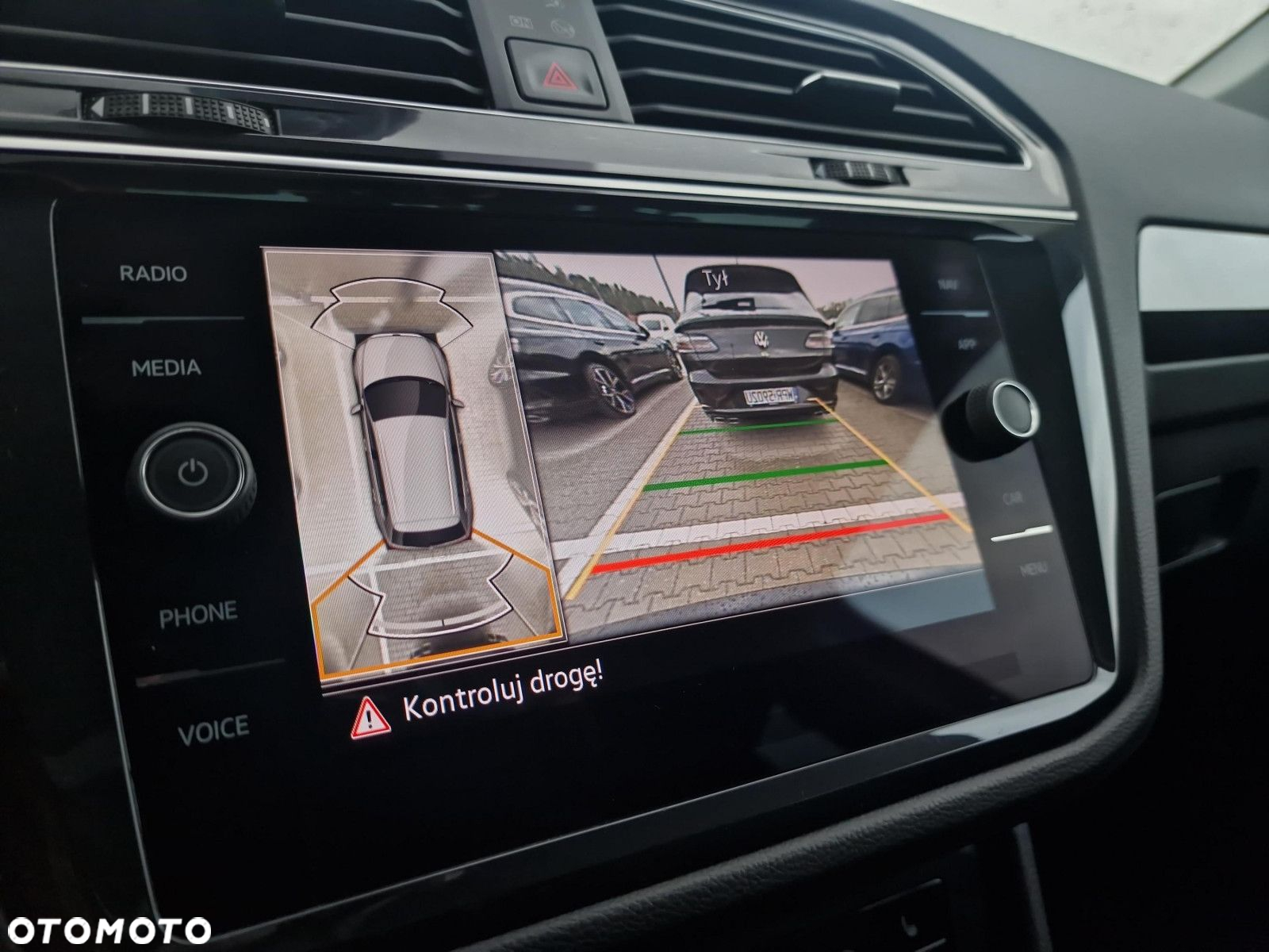Volkswagen Tiguan 2.0 TSI 4Mot Elegance DSG - 28