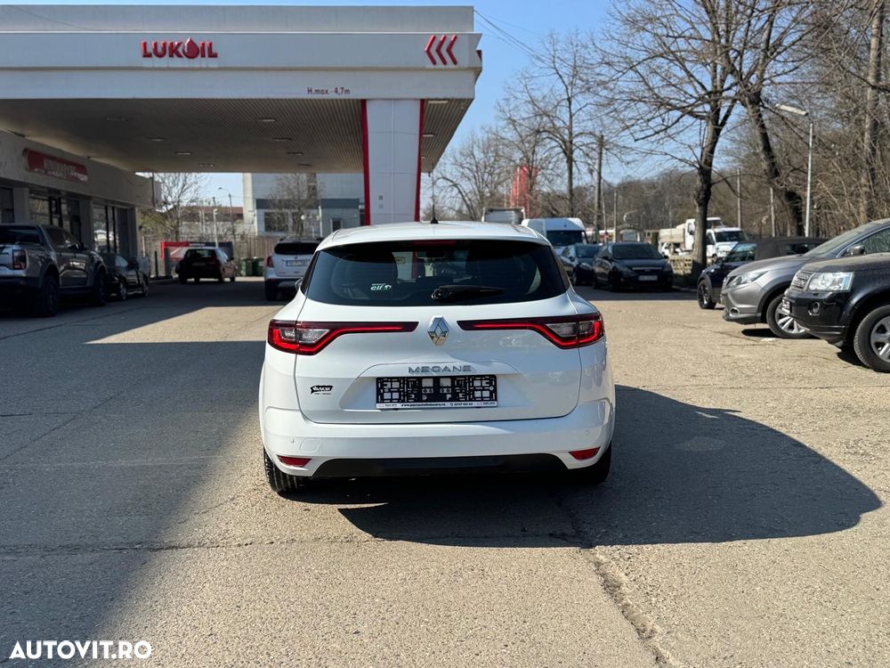 Renault Megane 1.5 dCi Expression - 4