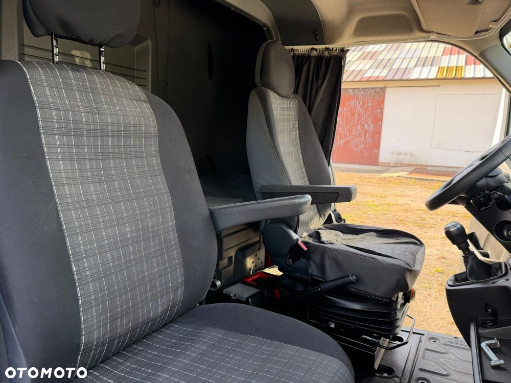 Renault Master - 3