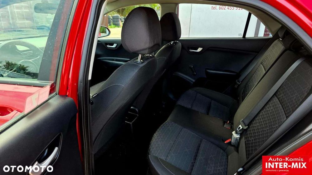 Kia Rio - 20