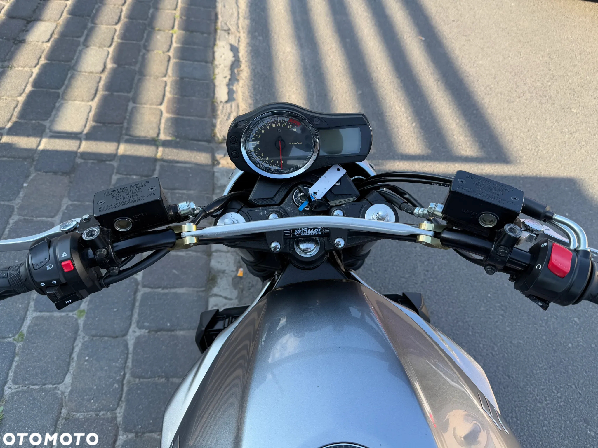 Suzuki Bandit - 10