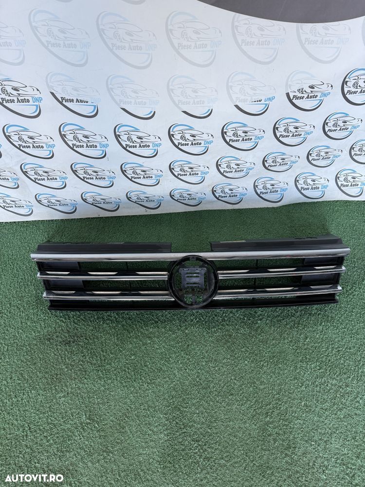 Grila originala centrala radiator vw volkswagen Tiguan dupa 2016 - 5