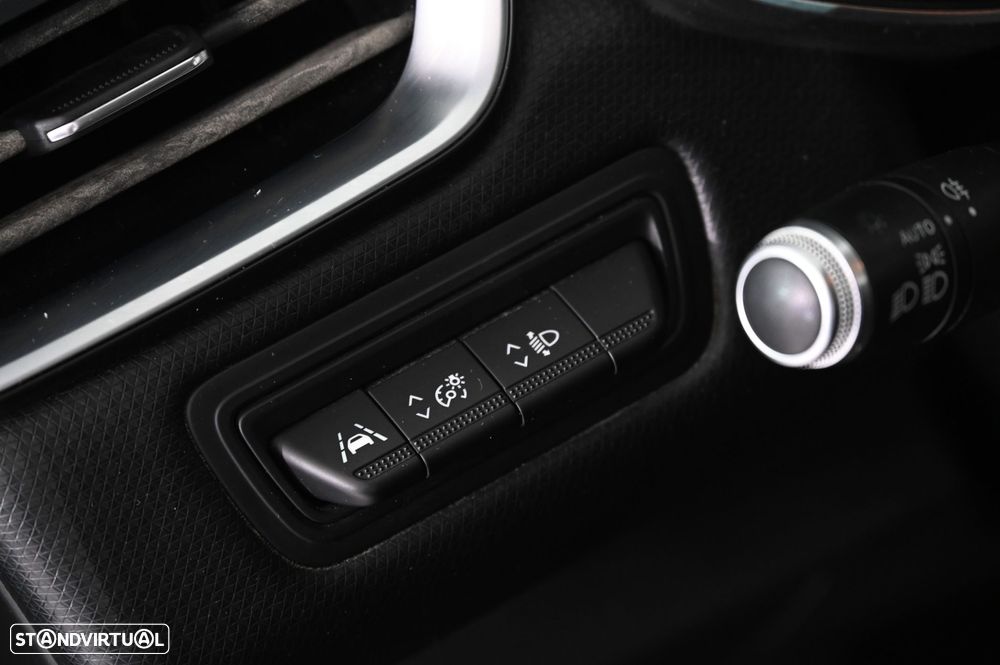 Renault Clio - 14
