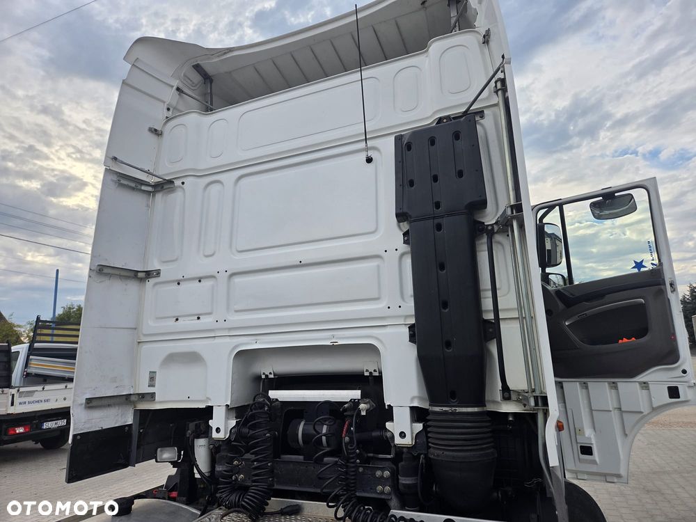 DAF XF 105.460 - 32
