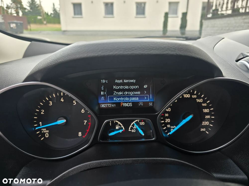 Ford Kuga 1.5 EcoBoost 4x4 Titanium - 30