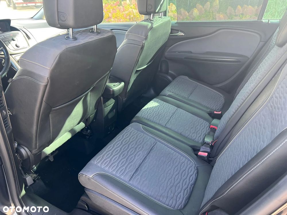 Opel Zafira 2.0 CDTI Cosmo - 9