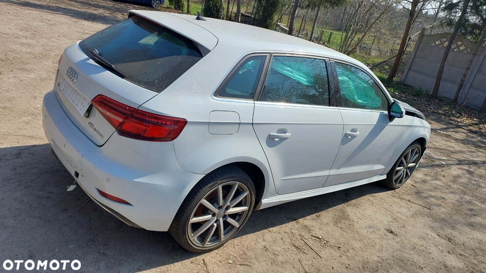 Audi A3 40 e-tron Sportback S tronic design - 1