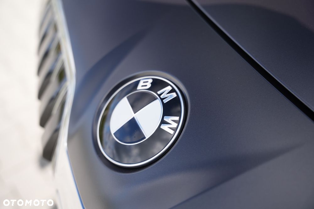 BMW Seria 7 740d xDrive mHEV Individual Edition sport - 39