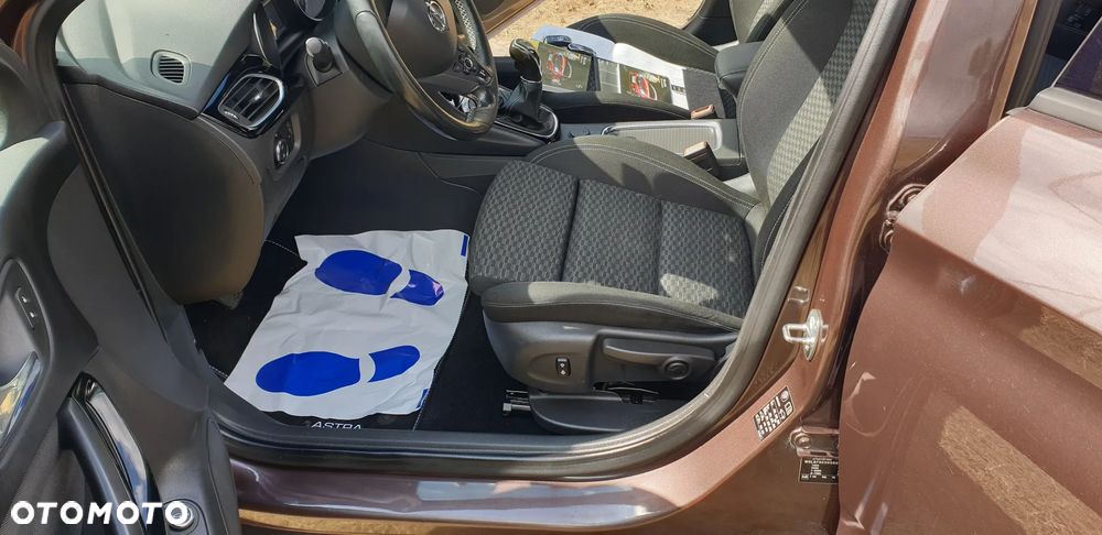 Opel Astra 1.6 D Start/Stop Sports Tourer Innovation - 16