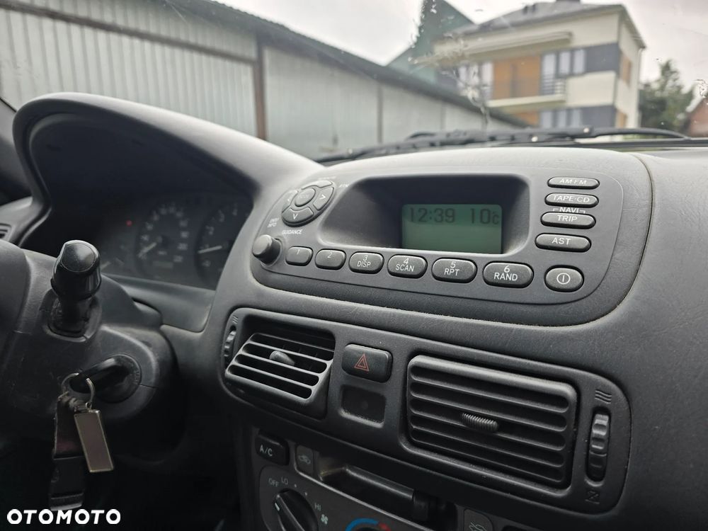 Toyota Corolla - 7