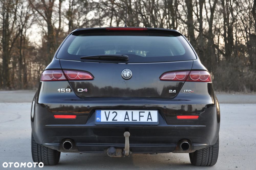 Alfa Romeo 159 Sportwagon 2.4JTDM Q4 Distinctive - 12