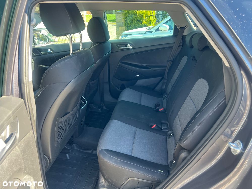 Hyundai Tucson 1.6 CRDi 48V-Hybrid 4WD DCT Trend - 30
