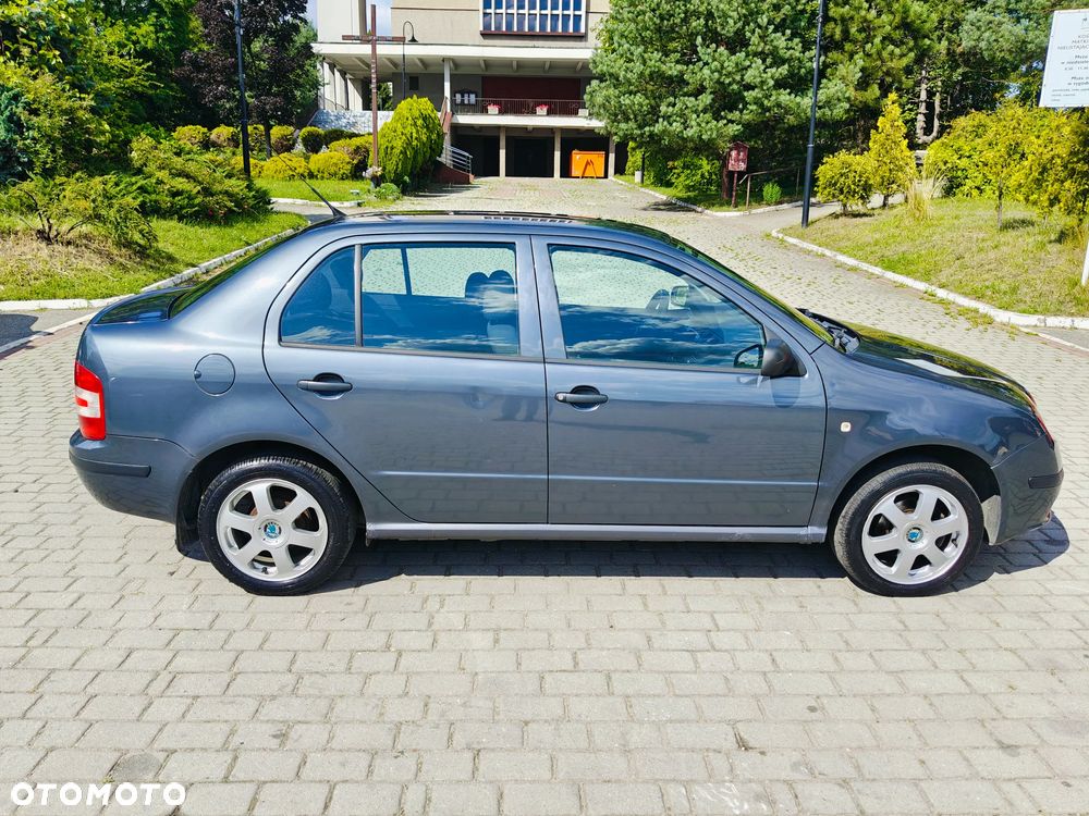Skoda Fabia 1.4 16V Elegance - 9