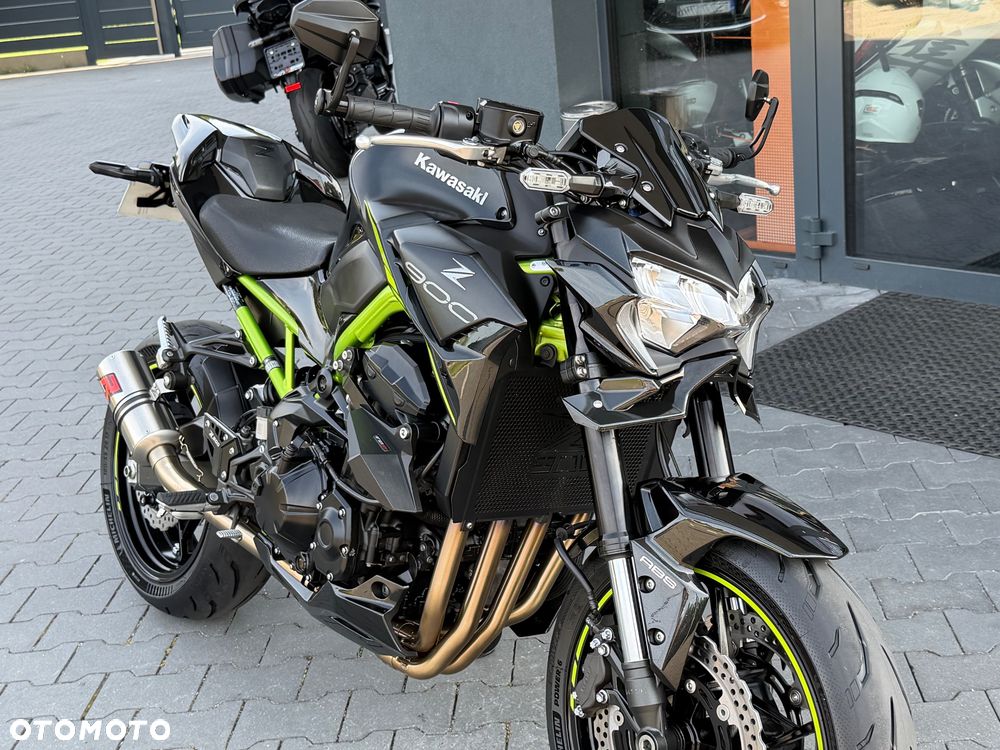 Kawasaki Z 900 - 20
